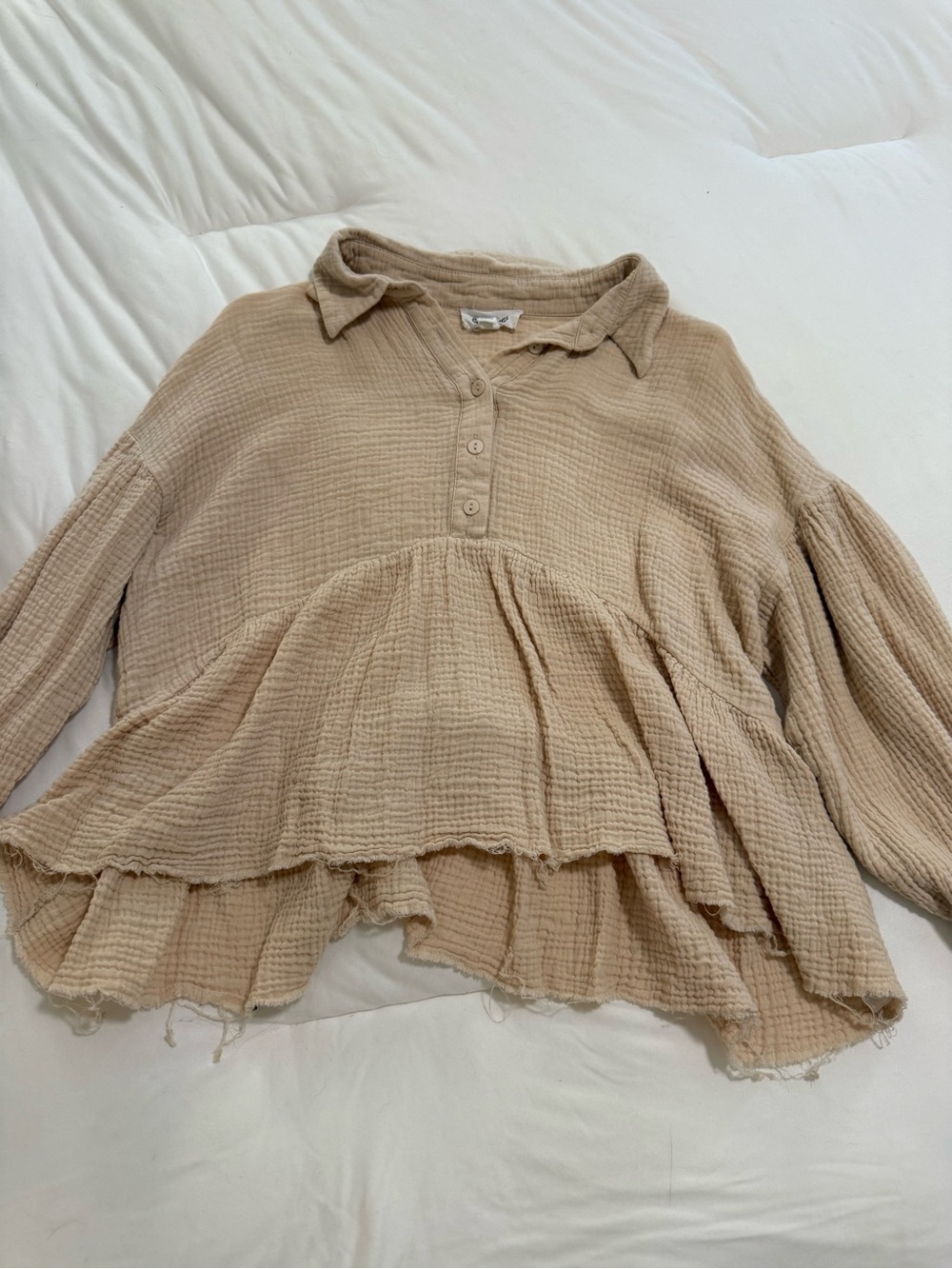 Relaxed Gauze Peplum Tunic Top in Beige